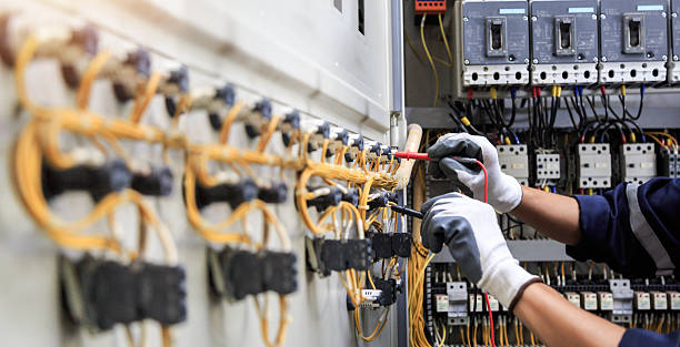 Professional Electrician technician working in Dunlap, IN